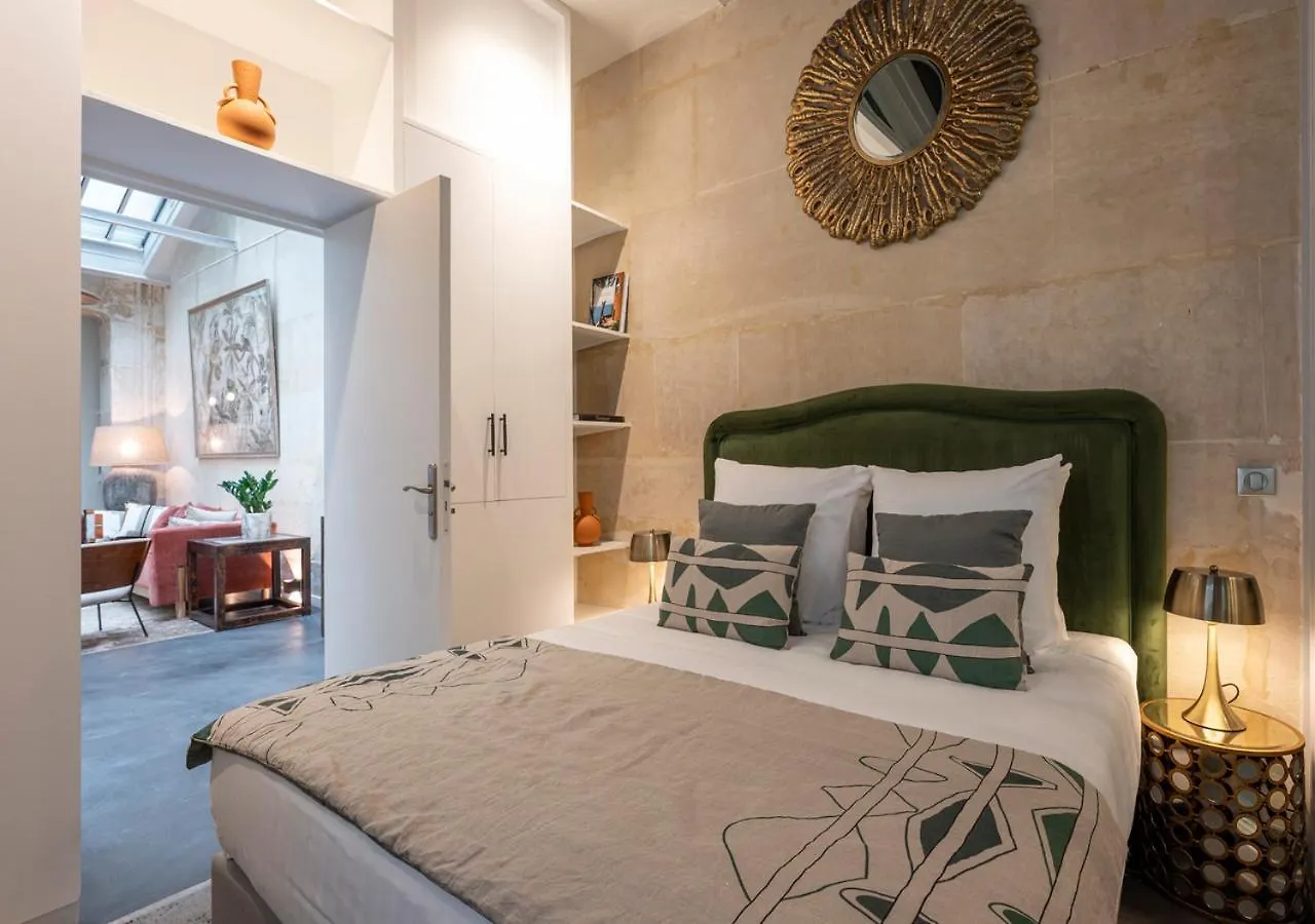 L'atelier Des Arts Apartment *