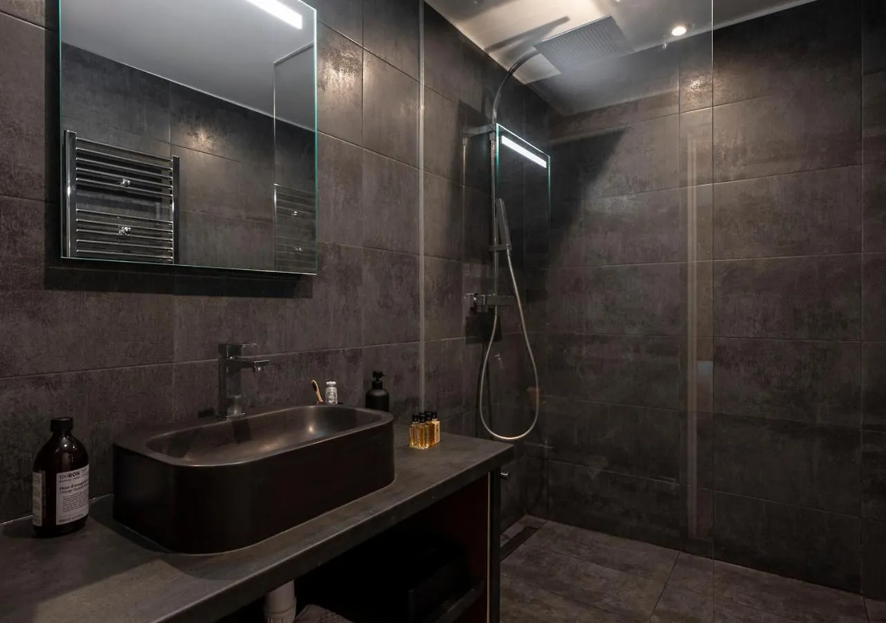 L'atelier Des Arts Apartment